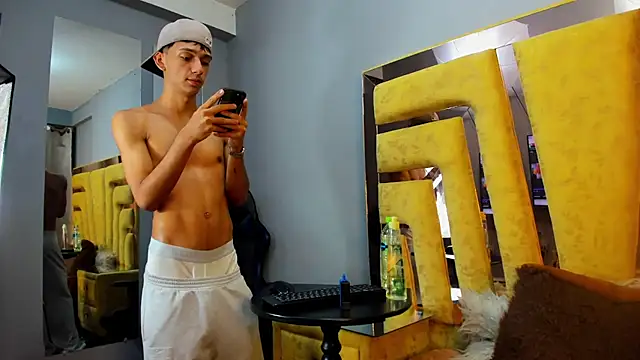 EstebanValdezs' Webcam Show