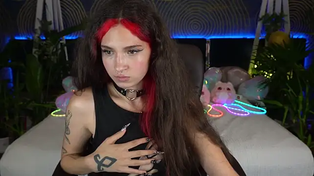 Chat +18 de BabyFlowerr ao vivo
