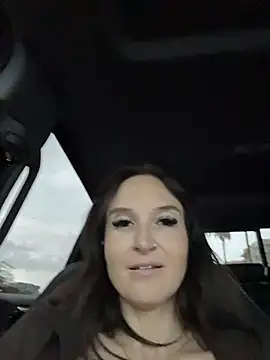 Kate-Paul Live XXX-chat