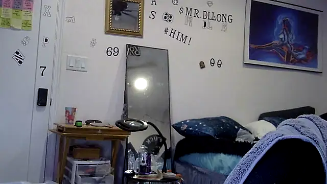 TheRealMrDLlong's Live XXX Chat