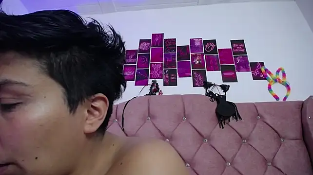 nat_evans8's Live XXX Chat