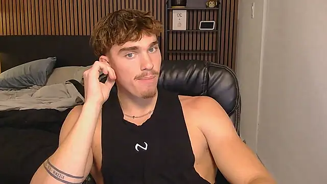 TheNicoRyder's Live XXX Chat