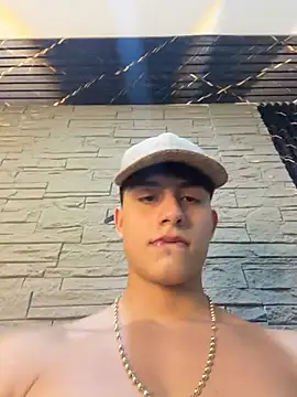 Lander_Cruz – Naživo XXX chat