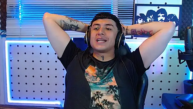 Godofcumxxx Adlı Modelin Canlı XXX Sohbeti