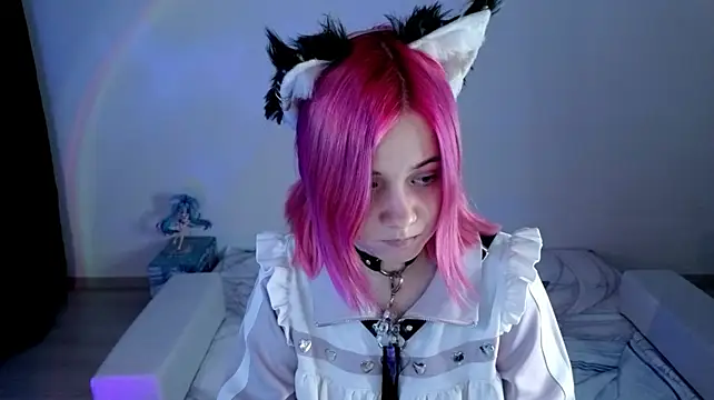 Hikkacat লাইভ XXX চ্যাট