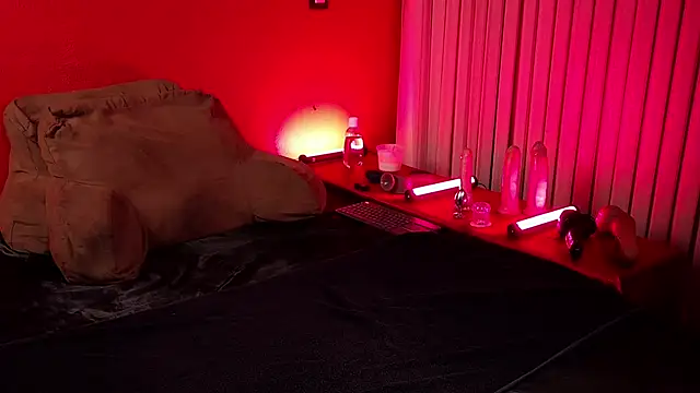 XXX chat uživo modela JenniferCD