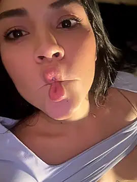 asley13 Live XXX Chat