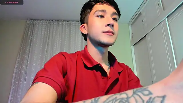 tom_Howard 现场XXX聊天