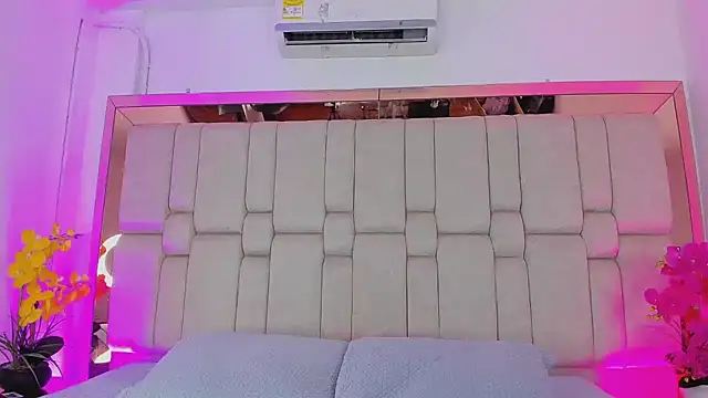 Milawink Chat XXX live