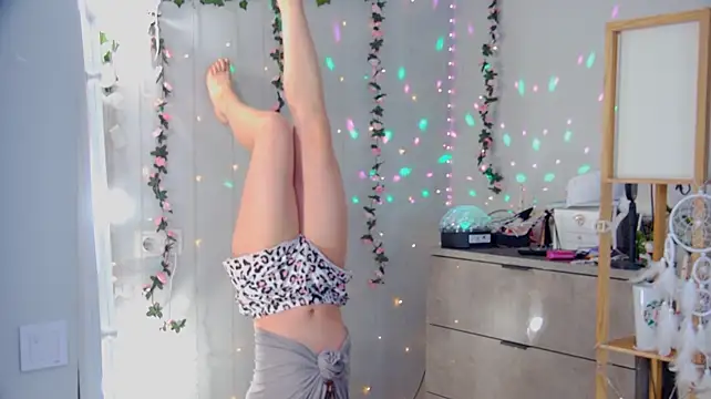 ElisabethDavis' Live XXX Chat