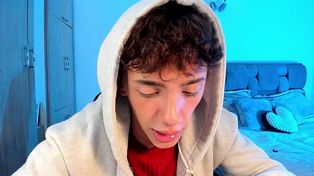 Timothy_ros Chat XXX in diretta