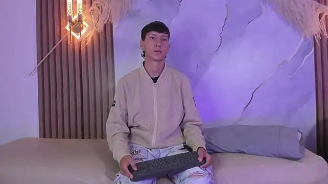 Sammy_OS Chat XXX live