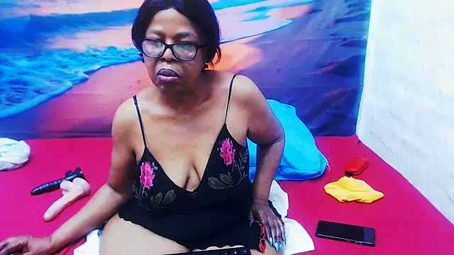 دردشة SEXY_MATURExx الجنسية المباشرة