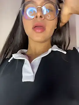 Chatroom XXX en direct de HappyKittyXXX