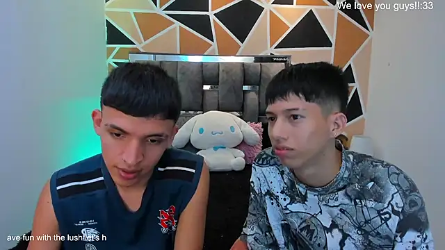 צ'אט XXX בשידור חי של Juan_Nd_Steven