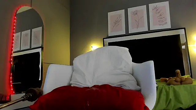 Онлайн чат XXX isabelaa_nix