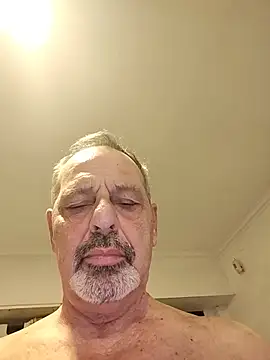 Dadotado70 Adlı Modelin Canlı XXX Sohbeti