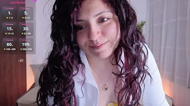 צ'אט XXX בשידור חי של sofix__
