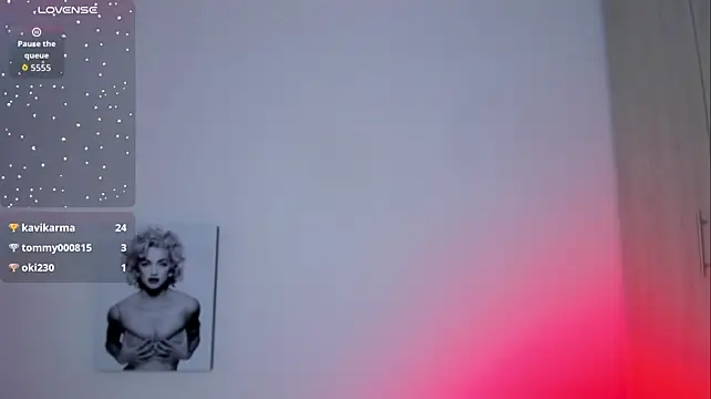 Chat +18 de Millie_bobby ao vivo