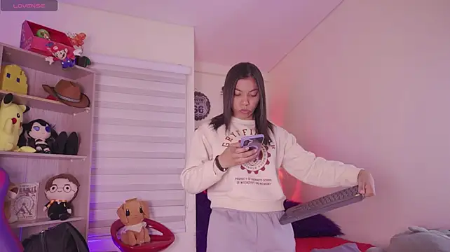 madelyn_rose_'s Live XXX Chat