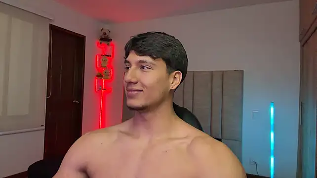 CHRIS_MORGAN1 Live XXX-chat
