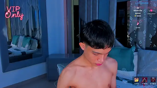Chat XXX en directo de Sebax_Young