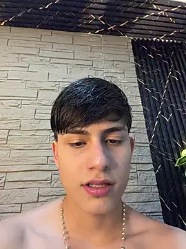 Chat XXX ao vivo de Lander_Cruz