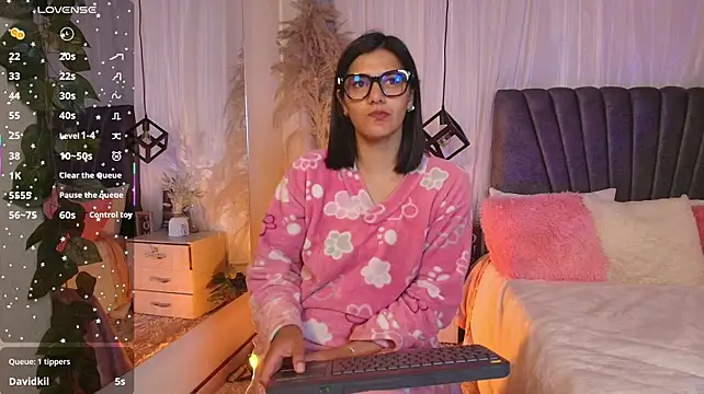 miaoconell's Live XXX Chat
