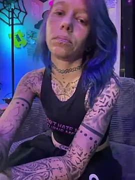 Toxlyn's Live XXX Chat