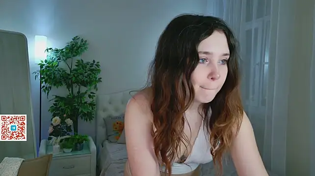 llina_gloww's Live XXX Chat