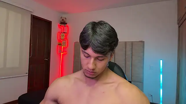 Chat XXX ao vivo de CHRIS_MORGAN1