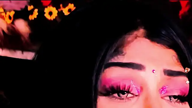Chatroom XXX en direct de indian_dreamgirl