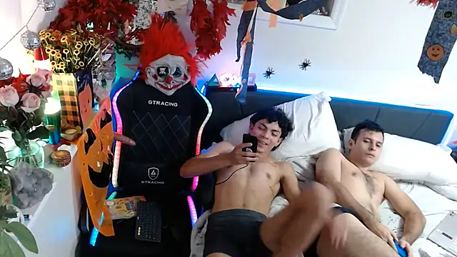 Kevinjchan1 Chat XXX in diretta