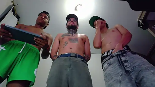แชท XXX สดของ bully_boss