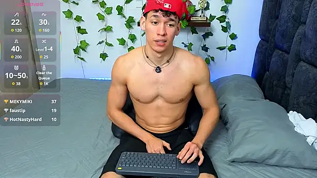 Chat XXX ao vivo de Luke_Muscle
