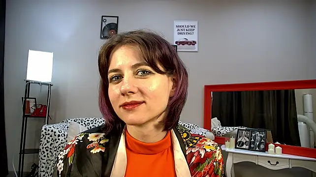MarianBellsのライブXXXチャット