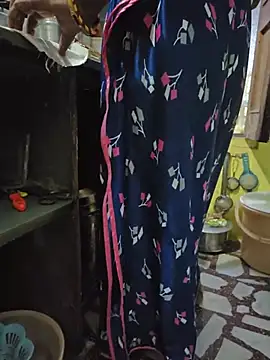Priyasexcpl's Live XXX Chat