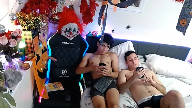 Kevinjchan1 – Naživo XXX chat