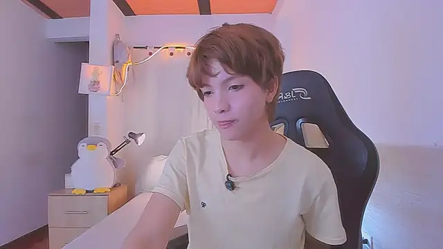 צ'אט XXX בשידור חי של Sweet_Allan