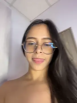 HappyKittyXXX 라이브 XXX 채팅