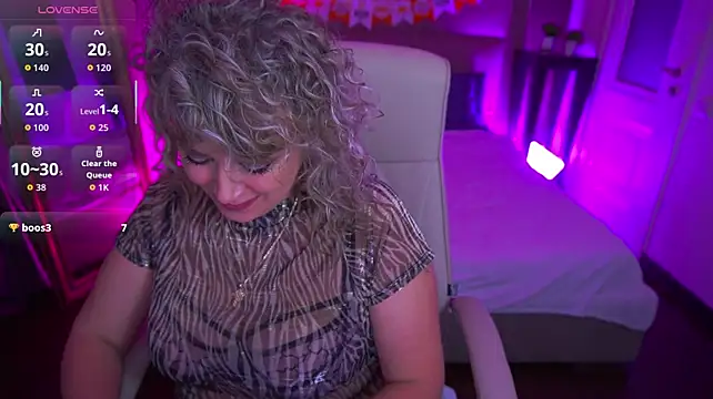 CandyLadyyy live XXX chat