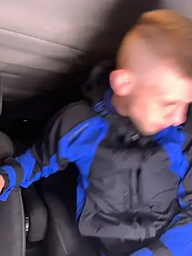 Czat XXX na żywo – VelvetKingg