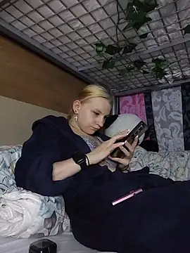 Онлайн чат XXX LiyaKasper