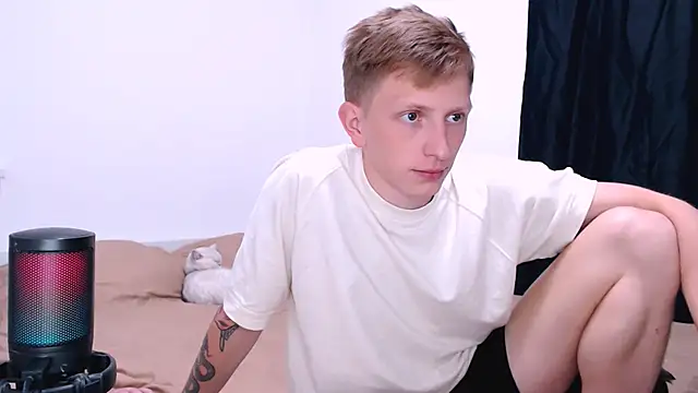 juliaanddima Chat XXX in diretta