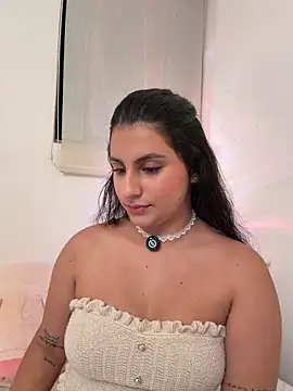 XXX chat uživo modela Luu_Princess