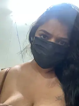 XXX chat uživo modela thikkdesidoll