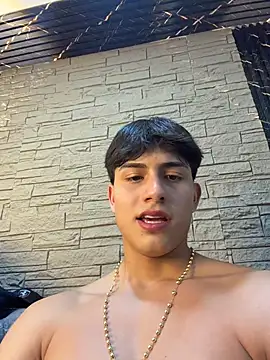 Lander_Cruz's Live XXX Chat