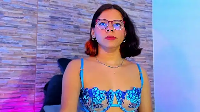 XXX chat uživo modela nath_redrex