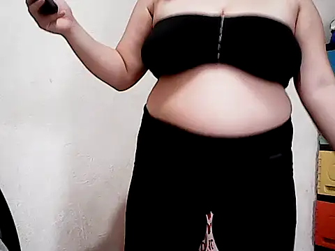 دردشة HornyPussie69 الجنسية المباشرة