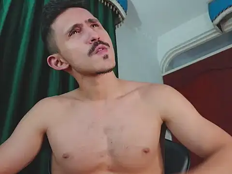 HomeAloneK Live XXX Chat